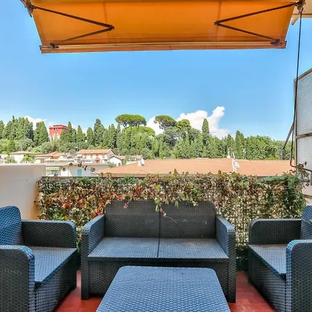 Stunning 1 Bedroom Flat With Terrace At Nice